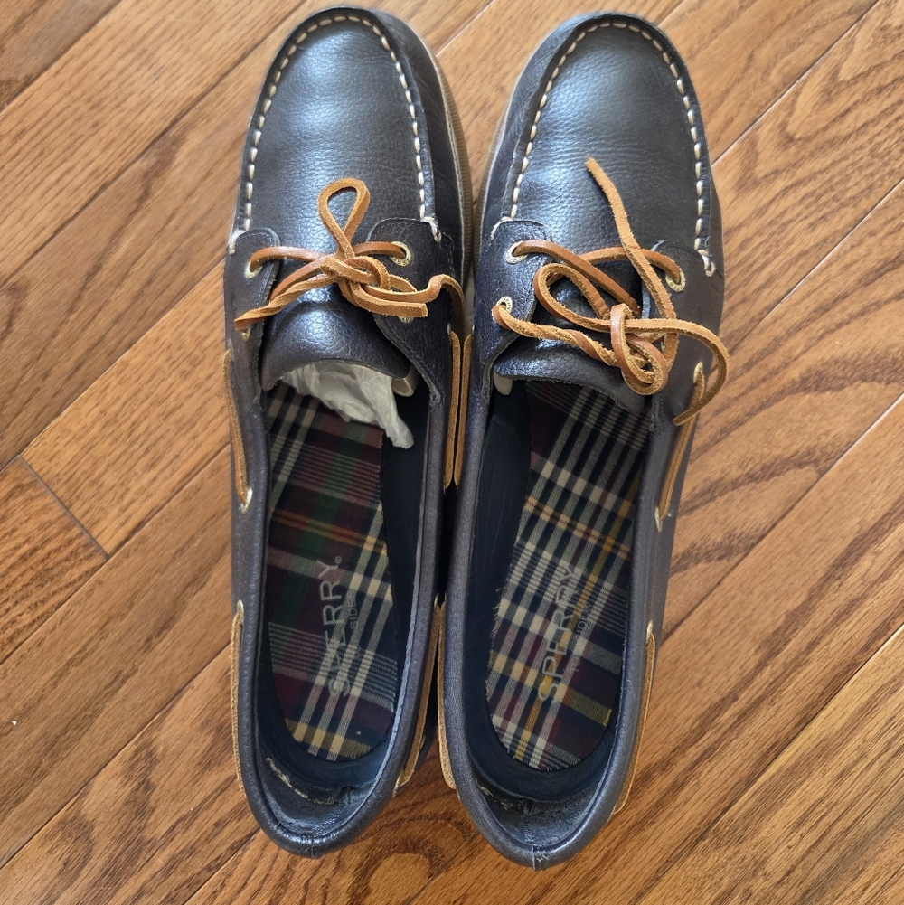Sperry Navy Leather Boat Shoes with Tan Laces